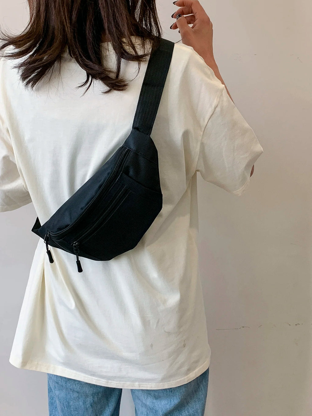 Sports Fanny Pack Waist Bag — Large Crossbody Phone Bag for Running, Travel & Outdoor Activities