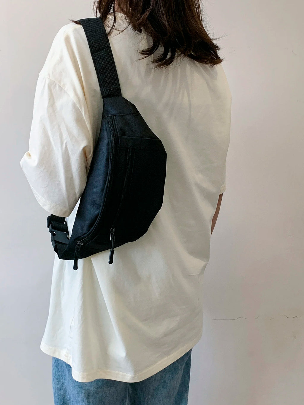 Sports Fanny Pack Waist Bag — Large Crossbody Phone Bag for Running, Travel & Outdoor Activities