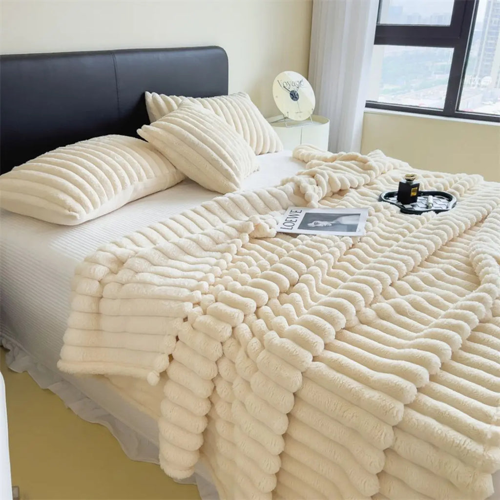 Multifunctional Striped Blanket — Soft Thick Cover for Bed, Nap & Pet Use