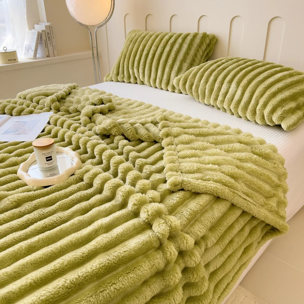 Multifunctional Striped Blanket — Soft Thick Cover for Bed, Nap & Pet Use